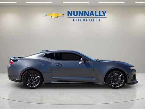 Used 2017 Chevrolet Camaro ZL1 RWD image 6