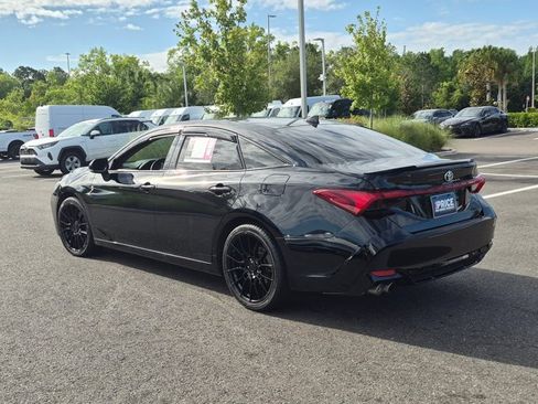 Used 2019 Toyota Avalon XSE FWD image 8