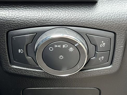 Certified 2020 Ford Expedition Limited w/ Equipment Group 303A image 16