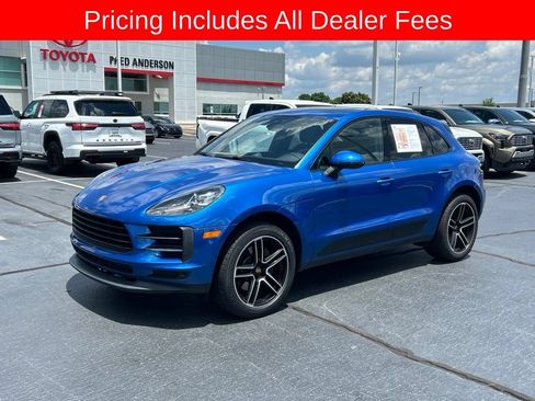 Used 2020 Porsche Macan AWD/4WD image 1