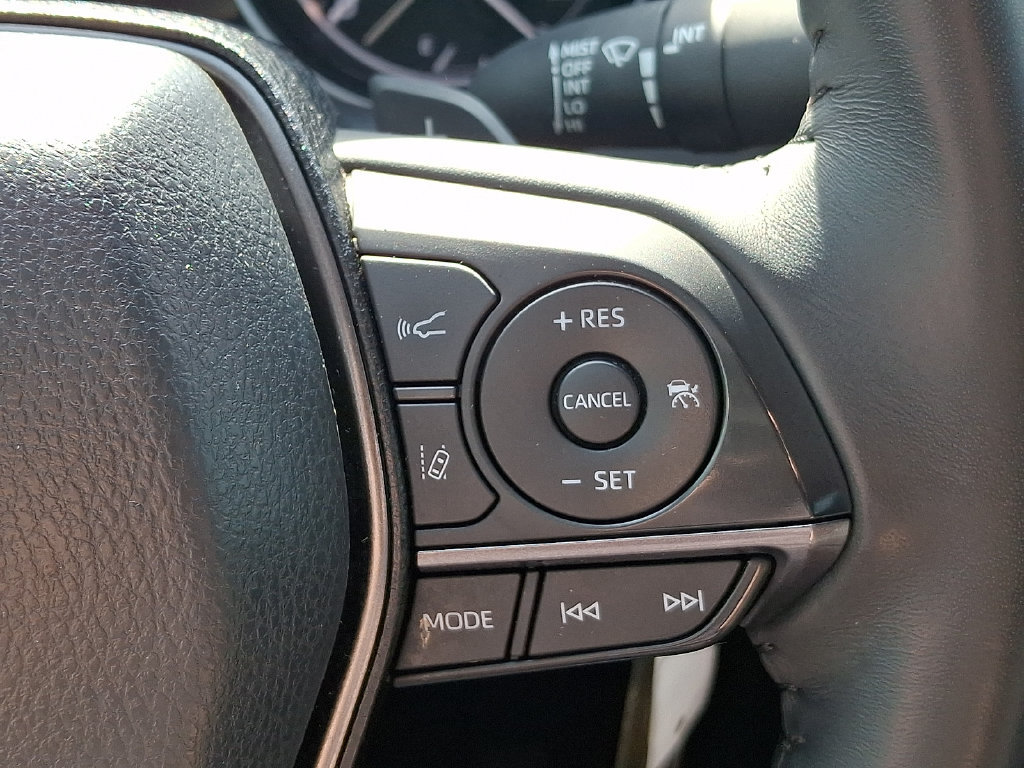 Used 2024 Toyota Camry SE AWD/4WD image 21
