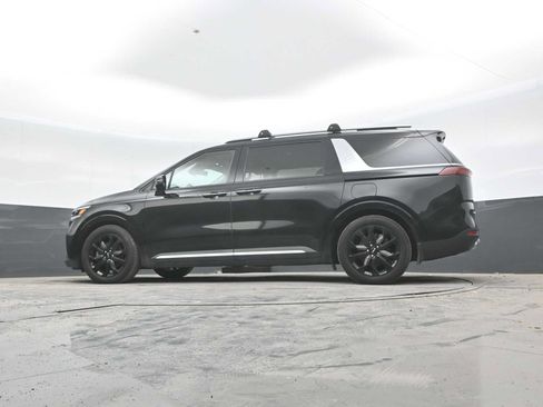 Used 2022 Kia Carnival SX Prestige FWD image 24