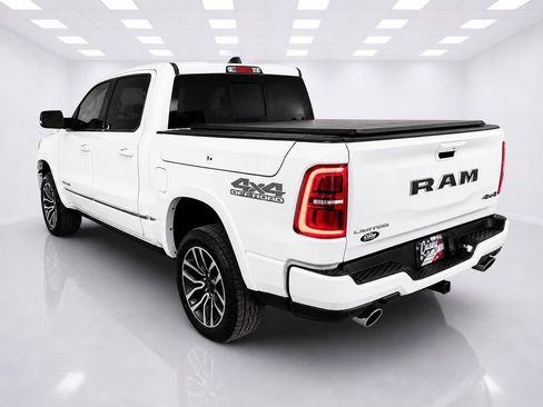 Used 2025 RAM 1500 Limited w/ Off Road Group AWD/4WD image 5