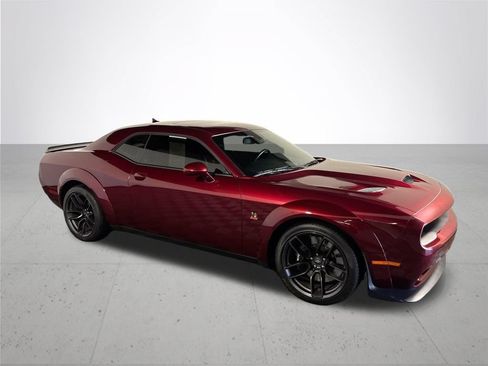 Used 2021 Dodge Challenger R/T Scat Pack RWD image 4