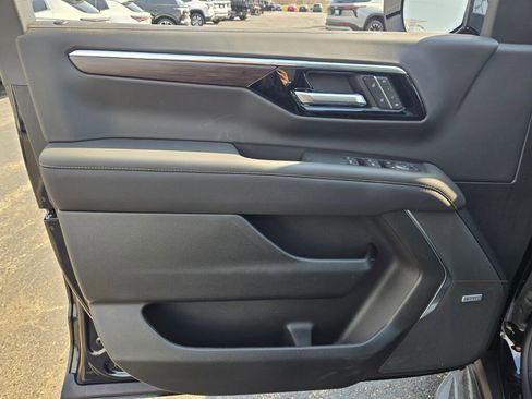 New 2026 Chevrolet Tahoe Premier w/ Sun And Tow Package image 24