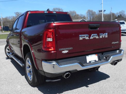 Used 2026 RAM 1500 Big Horn AWD/4WD image 3