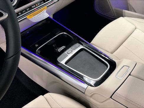 New 2026 Mercedes-Benz GLA 250 GLA 250 image 7