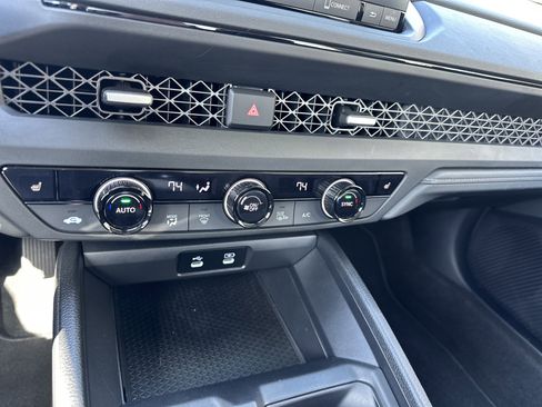 Used 2025 Honda Accord SE image 19