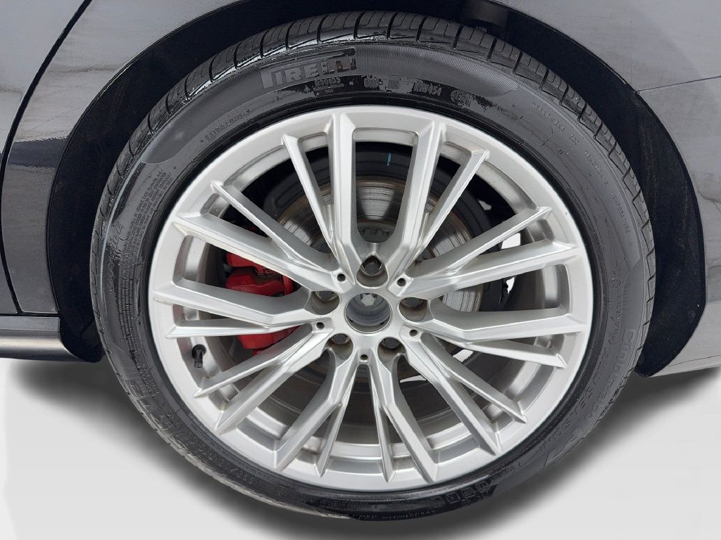 Used 2022 Mercedes-Benz C 300 Sedan image 13