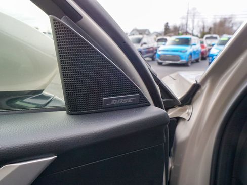 Used 2024 MAZDA CX-90 3.3 Turbo w/ Premium Package image 32