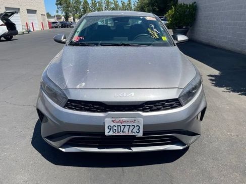 Used 2023 Kia Forte LXS FWD image 2