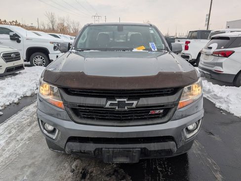 Used 2019 Chevrolet Colorado Z71 image 2