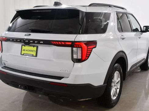 New 2026 Ford Explorer Active AWD/4WD image 12