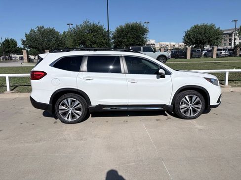 Used 2021 Subaru Ascent Limited w/ Technology Package AWD/4WD image 3