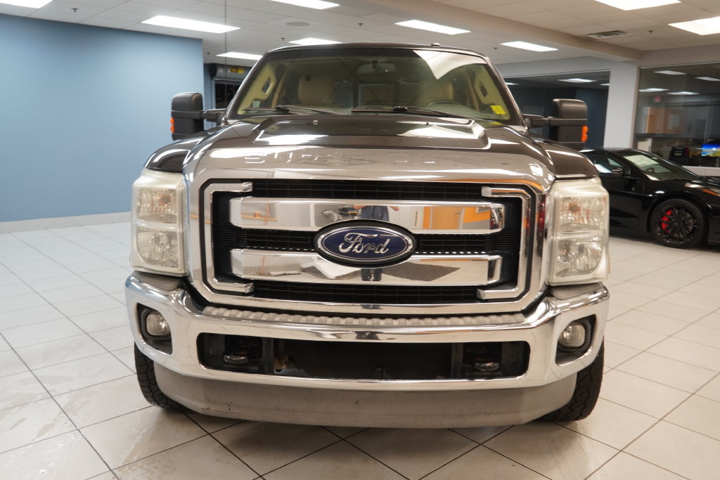 Used 2013 Ford F350 Lariat w/ Lariat Interior Pkg AWD/4WD image 14