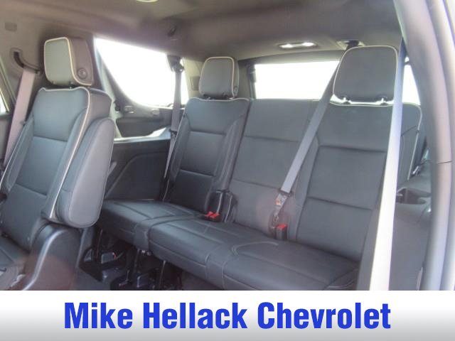 Used 2026 Chevrolet Tahoe Premier AWD/4WD image 16