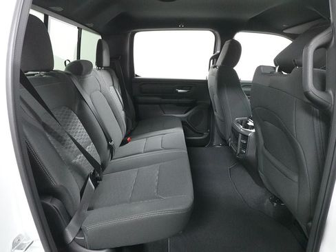 New 2026 RAM 1500 Express AWD/4WD image 28