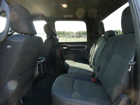 New 2026 RAM 2500 Big Horn AWD/4WD image 14