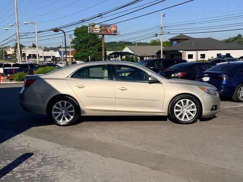 Used 2015 Chevrolet Malibu LT FWD image 7