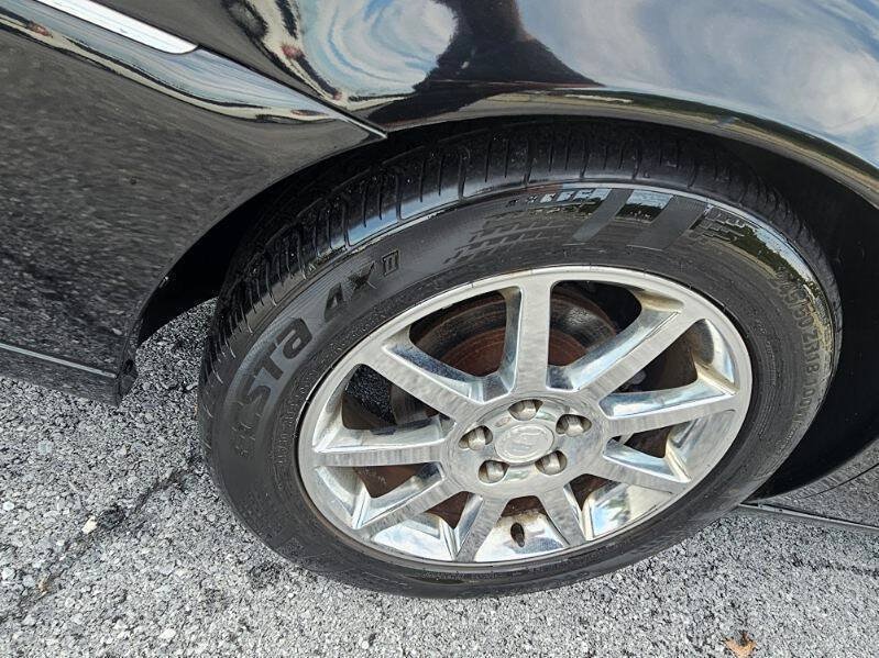 Used 2006 Cadillac DTS Performance FWD image 23