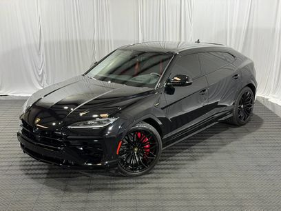 Used 2025 Lamborghini Urus SE