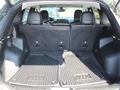 Used 2019 Jeep Cherokee Limited AWD/4WD image 24