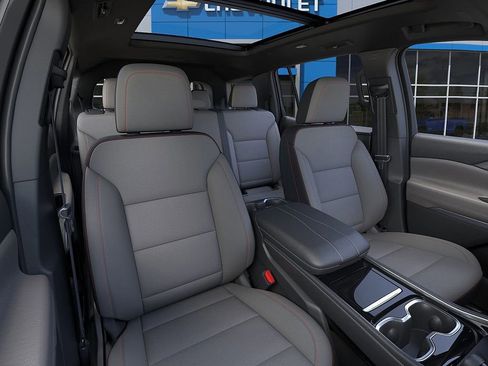 New 2026 Chevrolet Traverse LT w/ Sun and Wheel Package image 16