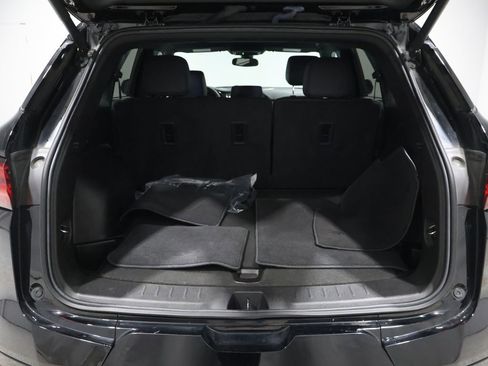 Used 2023 Chevrolet Blazer RS w/ Enhanced Convenience Package image 21