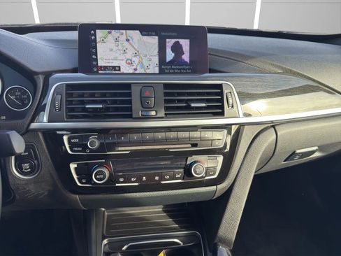 Used 2019 BMW 330i Gran Turismo xDrive w/ Convenience Package image 18