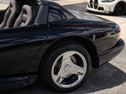 Used 1994 Dodge Viper RT/10 RWD image 11
