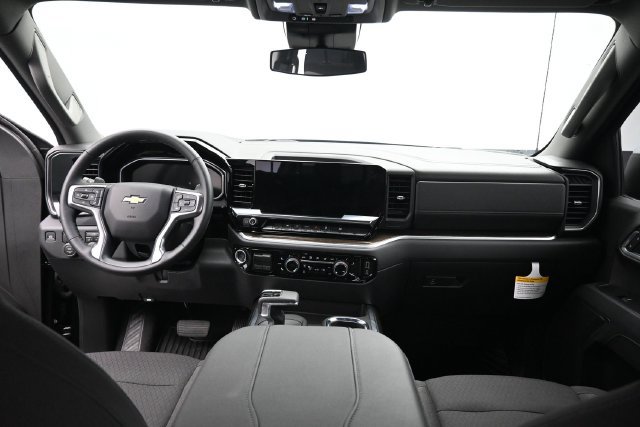 Used 2026 Chevrolet Silverado 1500 LT w/ Texas Edition Plus RWD image 27