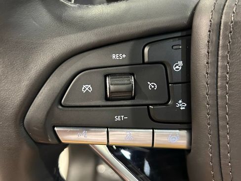 Used 2024 Cadillac Escalade V w/ LPO, ONYX Package AWD/4WD image 18