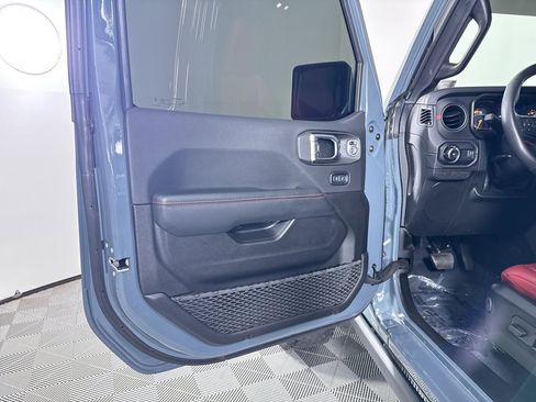 Used 2024 Jeep Wrangler Unlimited Rubicon 392 w/ Dual Top Group image 32