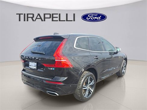 Used 2018 Volvo XC60 T6 R-Design w/ Convenience Package image 7