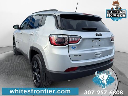 Used 2026 Jeep Compass Latitude image 7