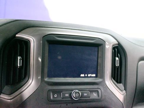 Used 2021 Chevrolet Silverado 1500 Custom Trail Boss w/ Safety Confidence Package AWD/4WD image 17