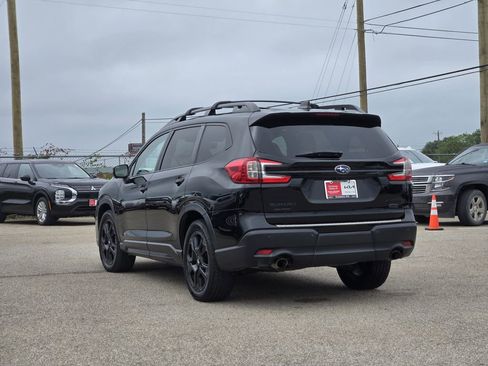 Used 2023 Subaru Ascent Onyx Edition Limited image 4