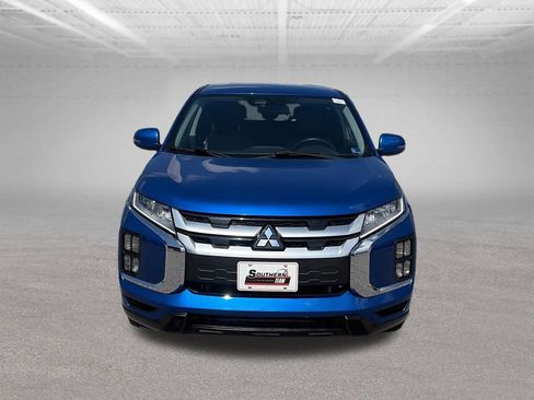 Used 2025 Mitsubishi Outlander Sport SE AWD/4WD image 8