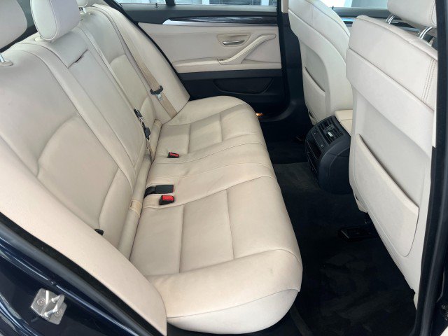 Used 2012 BMW 528i xDrive Sedan AWD/4WD image 26