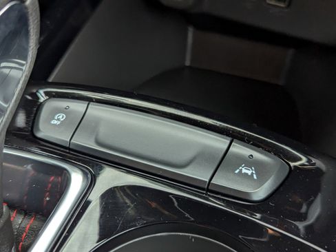 New 2025 Chevrolet Trax RS w/ Driver Confidence Package image 16