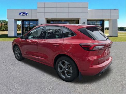 Certified 2023 Ford Escape ST-Line w/ Tech Pack #1 FWD image 3