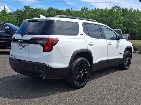 Used 2023 GMC Acadia SLE w/ Driver Convenience Package FWD image 6