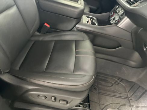 Used 2024 Chevrolet Suburban RST w/ Luxury Package AWD/4WD image 36