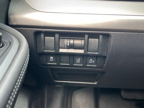 Used 2019 Subaru Outback 2.5i image 12