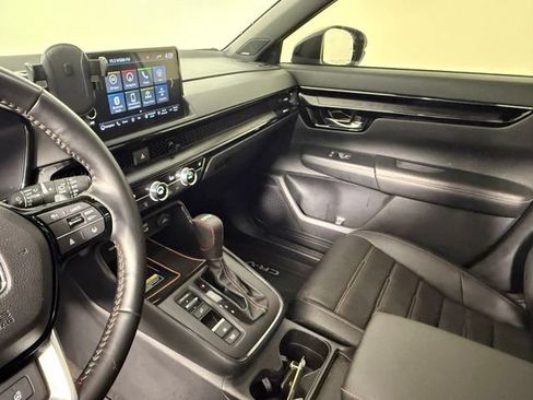 Used 2025 Honda CR-V Sport Touring image 34