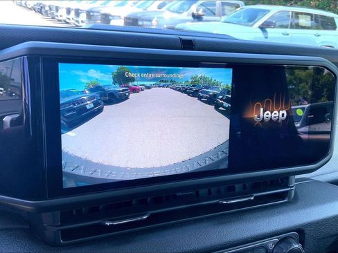 Certified 2024 Jeep Wrangler Unlimited Sport AWD/4WD image 28