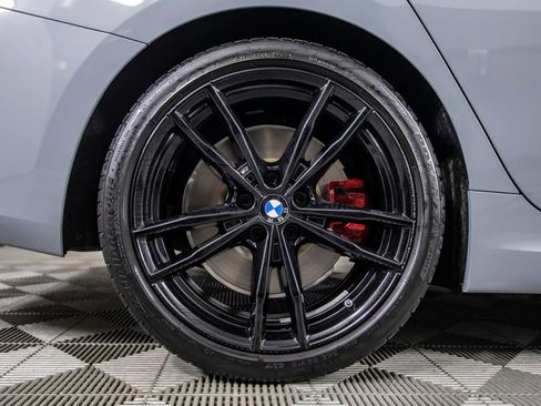 Used 2024 BMW 330i Sedan w/ M Sport Package image 40