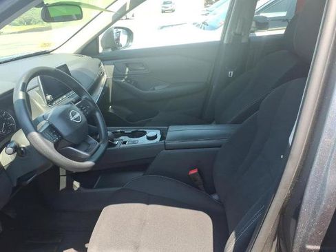 Certified 2025 Nissan Rogue S AWD/4WD image 7