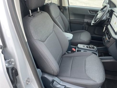 New 2025 Ford Maverick XL w/ Equipment Group 101A image 46