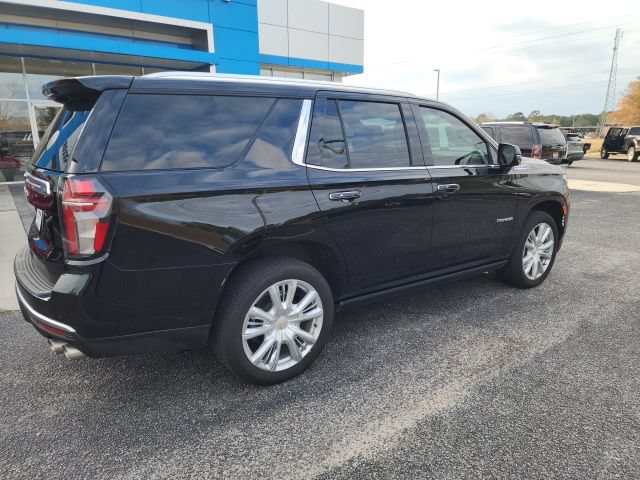 Used 2024 Chevrolet Tahoe High Country AWD/4WD image 7